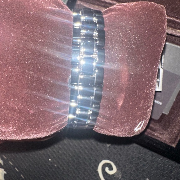 Bulova Black and Silver Crystal‎ Watch - Picture 4 of 5